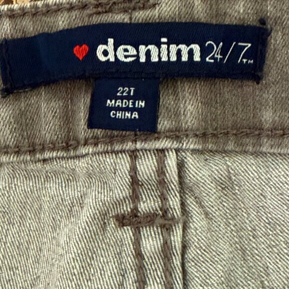 Denim 24/7 Gray Denim Stretchy Jeans Size 22T - Picture 8 of 10